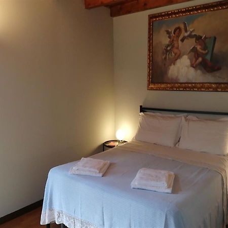 Ai Musei Casa Vacanze แบร์กาโม ภายนอก รูปภาพ